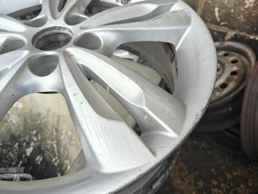 1x Alufelge 17 Zoll 6.5" 5x114.3 48ET Silber 52910-2S210 Hyundai Tucson FEL6655163795wy