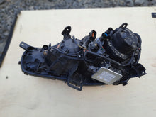 Laden Sie das Bild in den Galerie-Viewer, Frontscheinwerfer Mitsubishi Outlander II Xenon Rechts Scheinwerfer Headlight