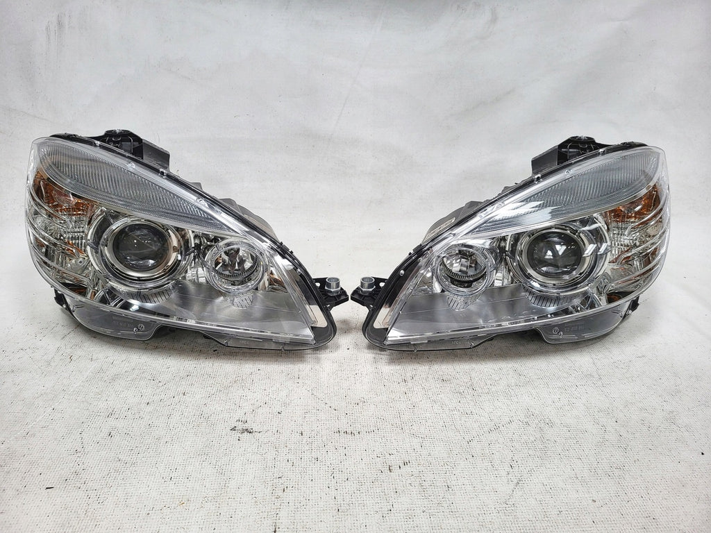 Frontscheinwerfer Mercedes-Benz W204 A2048202961 A2048200159 Xenon Ein Satz SCH5509218011yg