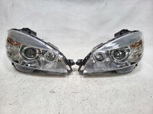 Laden Sie das Bild in den Galerie-Viewer, Frontscheinwerfer Mercedes-Benz W204 A2048202961 A2048200159 Xenon Ein Satz SCH5509218011yg