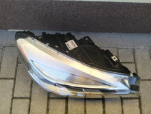 Laden Sie das Bild in den Galerie-Viewer, Frontscheinwerfer BMW 2 F45 F46 7472214-01 Full LED Rechts Headlight SCH4079041853ij