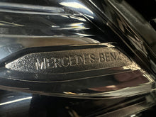 Laden Sie das Bild in den Galerie-Viewer, Frontscheinwerfer Mercedes-Benz W166 A1669062703-166 LED Links Headlight SCH7315762840we