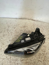 Laden Sie das Bild in den Galerie-Viewer, Frontscheinwerfer Mercedes-Benz W213 A2139067509 LED Links Headlight SCH2985382511xm