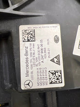 Laden Sie das Bild in den Galerie-Viewer, Frontscheinwerfer Mercedes-Benz W247 A2479060605 LED Rechts Headlight SCH7357247655qe