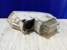 Laden Sie das Bild in den Galerie-Viewer, Frontscheinwerfer Skoda Octavia II Xenon Rechts Scheinwerfer Headlight SCH3195019646xu