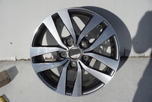 Load image into Gallery viewer, 1x Alufelge 16 Zoll 6.5&quot; 5x114.3 50ET Glanz Graphit 52910-G4200 Hyundai Mg