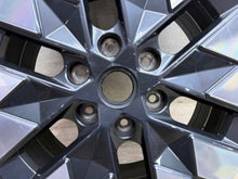 Laden Sie das Bild in den Galerie-Viewer, 1x Alufelge 18 Zoll 5x114.3 52910CG940 Hyundai Staria Rim Wheel FEL2176363698sj