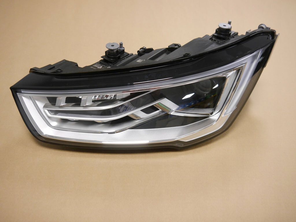 Frontscheinwerfer Audi A1 8XA941005A Links Scheinwerfer Headlight