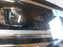 Laden Sie das Bild in den Galerie-Viewer, Frontscheinwerfer VW Sportsvan 517941082 Full LED Rechts Scheinwerfer Headlight