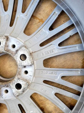 Load image into Gallery viewer, 1x Alufelge 18 Zoll 7.5" 5x120 45ET 6796218 BMW 1 Rim Wheel FEL7539357430rb