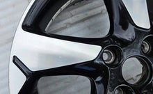 Laden Sie das Bild in den Galerie-Viewer, 1x Alufelge 17 Zoll 7.0&quot; 5x108 42 5ET Glanz Schwarz J1BC-1007-D1A Ford Fiesta