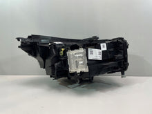 Load image into Gallery viewer, Frontscheinwerfer BMW 5 5A798C3-07 Links Scheinwerfer Headlight SCH6764001979qh