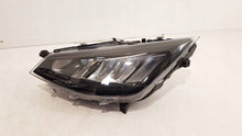 Laden Sie das Bild in den Galerie-Viewer, Frontscheinwerfer Seat Ibiza I V 6F1941005F 148R001LC36733 Links Headlight SCH1010942147vf