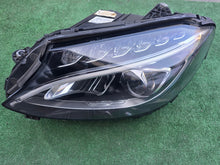 Laden Sie das Bild in den Galerie-Viewer, Frontscheinwerfer Mercedes-Benz W205 A2059063703 Full LED Links Headlight SCH8291972405tb