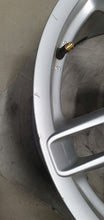 Load image into Gallery viewer, 1x Alufelge 18 Zoll 9.0" 5x130 43ET 98736213800 Porsche Boxster 987 Rim Wheel FEL9228796873bc