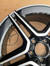 Load image into Gallery viewer, 1x Alufelge 19 Zoll 7.5" 5x120 53ET A2474011500 Mercedes-Benz Glb Gla Amg FEL8768958703xc