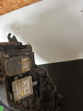 Laden Sie das Bild in den Galerie-Viewer, Frontscheinwerfer Audi A6 C7 4G0941031C Xenon Links Scheinwerfer Headlight