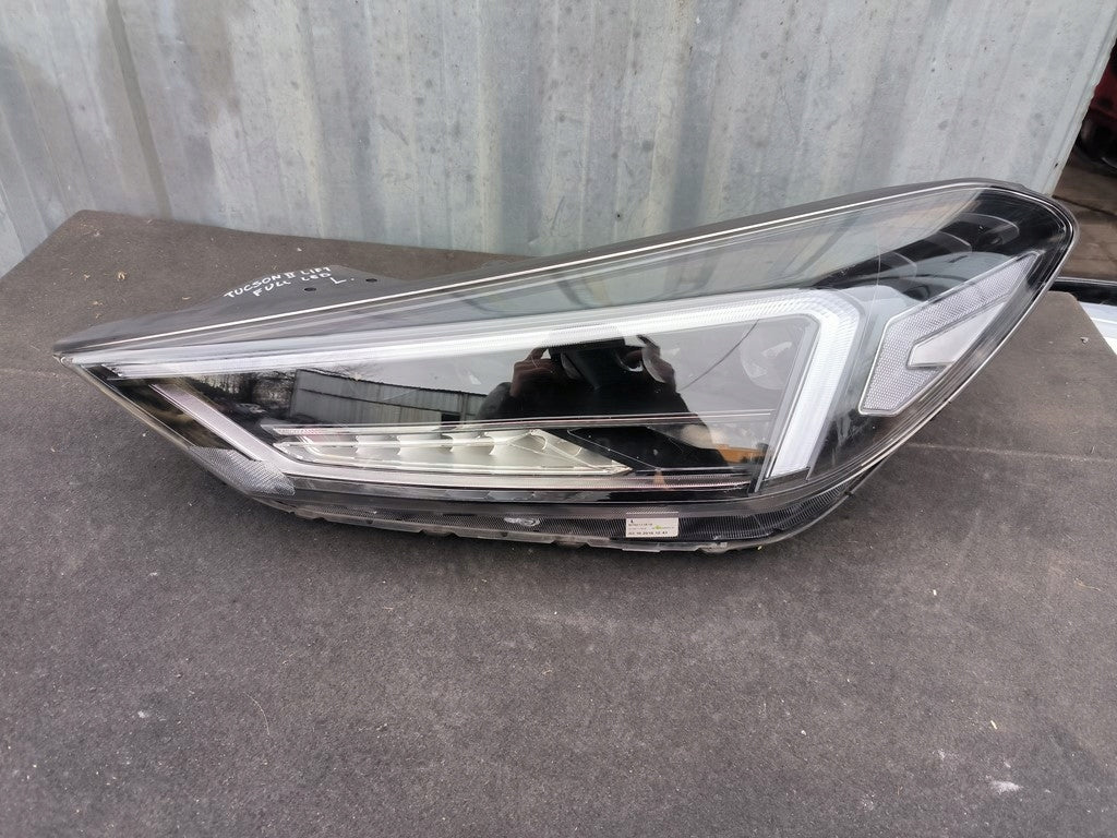Frontscheinwerfer Hyundai Tucson D792111A10 D792111A20 LED Rechts oder Links SCH8126020497ry
