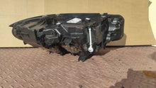 Laden Sie das Bild in den Galerie-Viewer, Frontscheinwerfer BMW G20 5A1A353-05 Full LED Links Scheinwerfer Headlight SCH1735459035oa