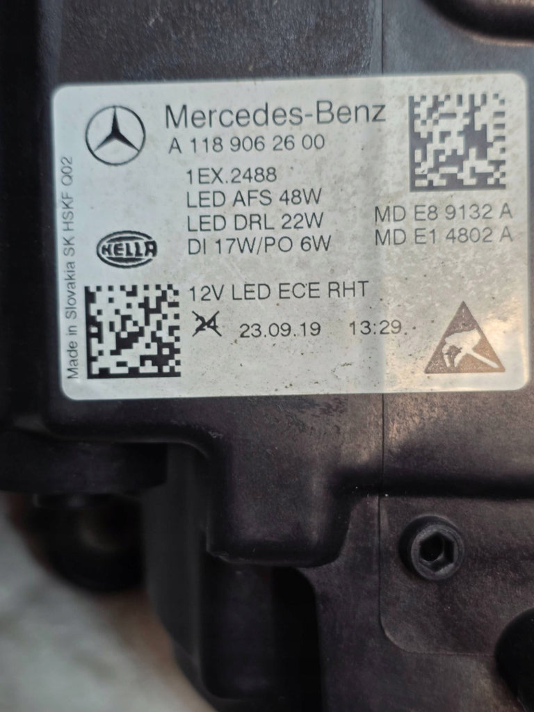 Frontscheinwerfer Mercedes-Benz Cla X118 C118 A1189062600 Rechts Headlight SCH1180310736pn