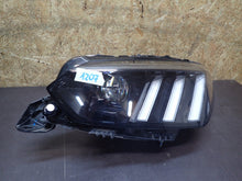 Laden Sie das Bild in den Galerie-Viewer, Frontscheinwerfer Peugeot II 208 9823194180 FULL LED Links Headlight