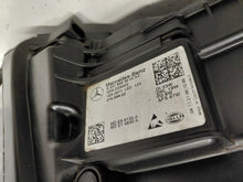 Laden Sie das Bild in den Galerie-Viewer, Frontscheinwerfer Mercedes-Benz W247 A2479063605 Full LED Rechts Headlight SCH3104813529cd