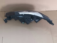 Load image into Gallery viewer, Frontscheinwerfer Mitsubishi Eclipse Cross I W3153 Rechts Scheinwerfer Headlight SCH4137065375zr