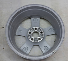 Laden Sie das Bild in den Galerie-Viewer, 1x Alufelge 17 Zoll 7.0&quot; 5x114.3 45ET 2006-2012 Toyota Iii Rim Wheel