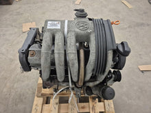 Laden Sie das Bild in den Galerie-Viewer, Motor VW Lt AHD 2.5 TDI 95PS 1998 Diesel Engine Unkomplett MOT7783802521zp
