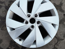 Load image into Gallery viewer, 1x Alufelge 17 Zoll 6.5&quot; 5x112 46ET 5H0601025B Vw Rim Wheel