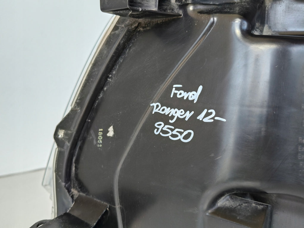 Frontscheinwerfer Ford Ranger Rechts Scheinwerfer Headlight SCH1848844600ck