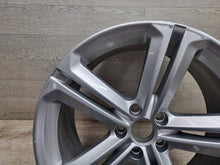 Laden Sie das Bild in den Galerie-Viewer, 1x Alufelge 19 Zoll 5x112 5N0601025T VW Tiguan Rim Wheel FEL4854640517jz