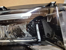 Laden Sie das Bild in den Galerie-Viewer, Frontscheinwerfer Citroën C3 I 9851349080 11685149R00 LED Rechts Headlight SCH6840630942zo