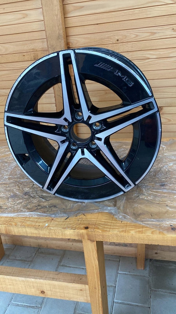 1x Alufelge 18 Zoll 9.0" 5x112 58ET Glanz Graphit A2064016600 Mercedes-Benz W206