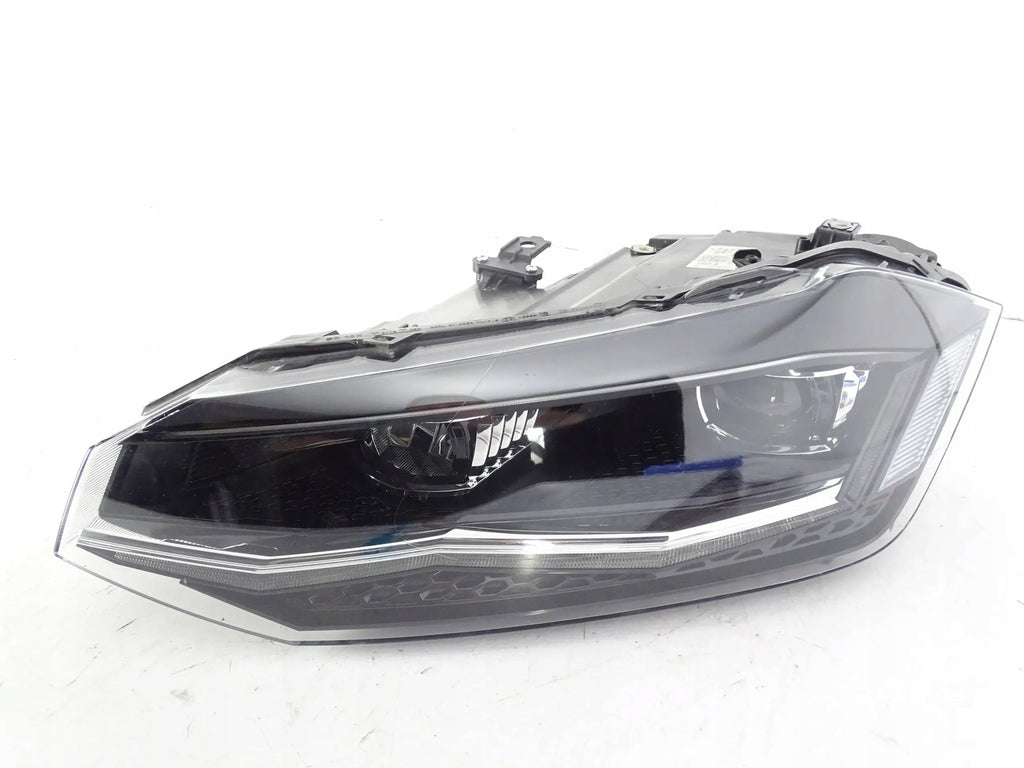 Frontscheinwerfer VW Polo 2G1941035B Links Scheinwerfer Headlight