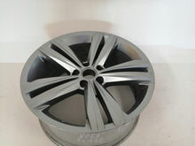 Load image into Gallery viewer, 1x Alufelge 19 Zoll 8.5" 5x112 28ET Glanz Graphit 760601025P VW Touareg Cr7 FEL2096391483xf