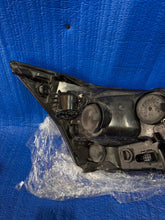 Laden Sie das Bild in den Galerie-Viewer, Frontscheinwerfer Ford Transit GK31-13W030-BC Links Scheinwerfer Headlight