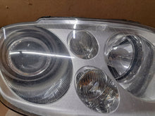 Laden Sie das Bild in den Galerie-Viewer, Frontscheinwerfer VW Touran 1T0941032F Xenon Ein Stück (Rechts oder Links) SCH9432534880vz