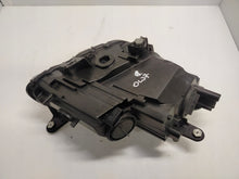 Laden Sie das Bild in den Galerie-Viewer, Frontscheinwerfer Mercedes-Benz Slk R172 A1728204361 Rechts oder Links