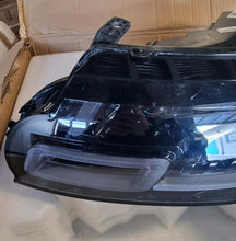 Laden Sie das Bild in den Galerie-Viewer, Frontscheinwerfer Land Rover Range I Sport L494 JK62-13W030-MG- LED Rechts SCH9822578288me