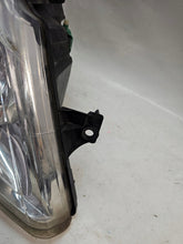 Load image into Gallery viewer, Frontscheinwerfer Renault Master III 260100049R Links Scheinwerfer Headlight SCH1476299629pt