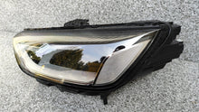 Laden Sie das Bild in den Galerie-Viewer, Frontscheinwerfer Audi A4 B9 8W0841011 LED Links Scheinwerfer Headlight