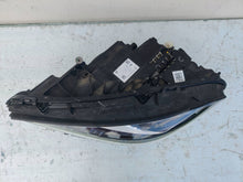 Laden Sie das Bild in den Galerie-Viewer, Frontscheinwerfer Mercedes-Benz Cla A1189060701 Links Scheinwerfer Headlight SCH6336020558fm