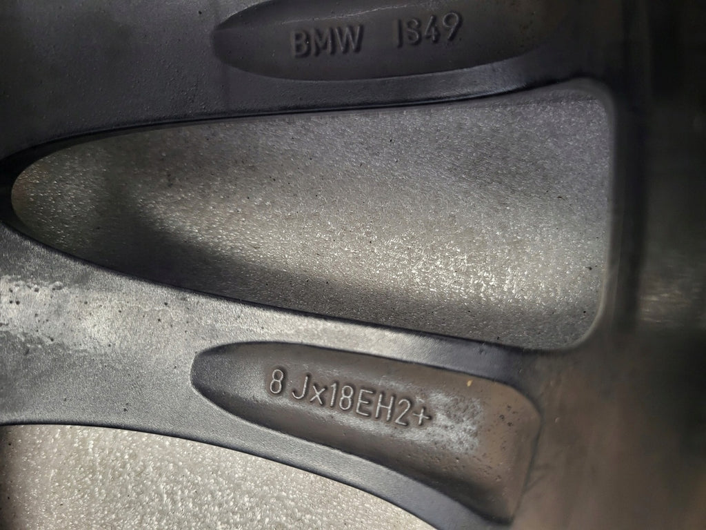 1x Alufelge 18 Zoll 8.0" 5x120 49ET 6775633 0545142 MA-DAR81 BMW E46 E81