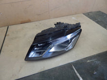Load image into Gallery viewer, Frontscheinwerfer Audi Q5 10111-17075 Xenon Links Scheinwerfer Headlight SCH1687083226ni