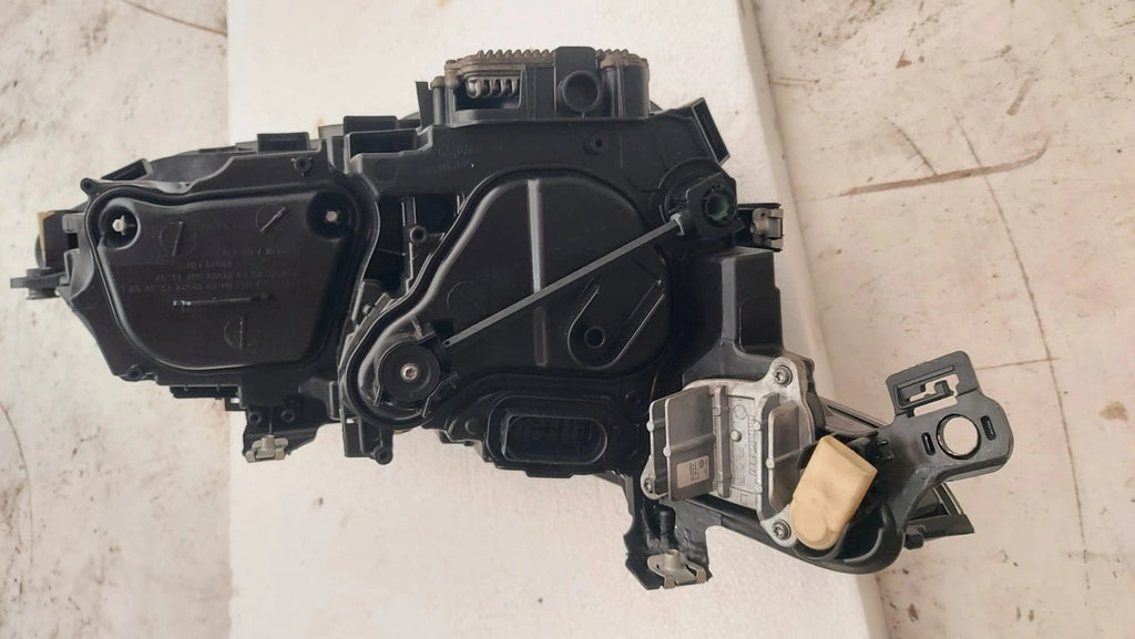 Frontscheinwerfer VW Golf VIII 5H1941036C 5H1941077G LED Ein Satz Headlight SCH2124368601xk