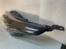 Laden Sie das Bild in den Galerie-Viewer, Frontscheinwerfer Kia Ceed J7921-62510 J7921-61510 LED Links Headlight