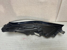 Load image into Gallery viewer, Frontscheinwerfer Tesla Model 3 1514952-00-D 1532925-02-C LED Links Headlight SCH2476875727mz