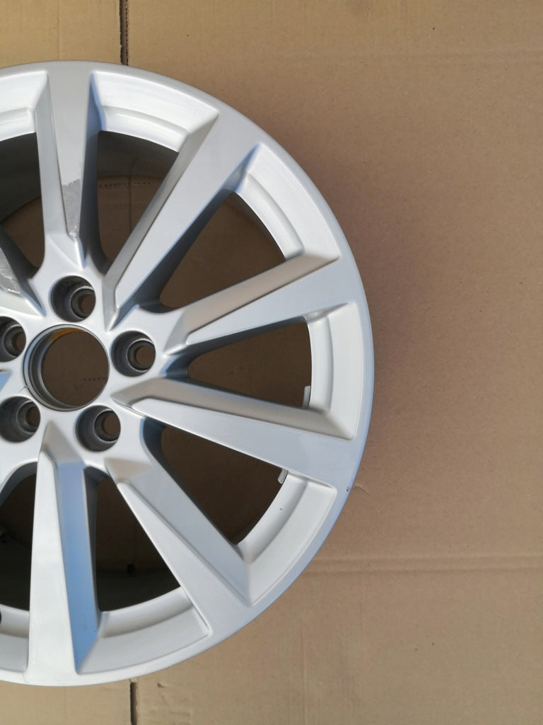 1x Alufelge 16 Zoll 6.5" 5x100 40ET Glanz Silber 82A601025C Audi A1 Rim Wheel FEL9711871795qi