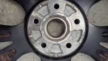Load image into Gallery viewer, 1x Alufelge 18 Zoll 7.0" 5x114.3 45ET Glanz 9965957080 5X1143690KG Mazda Cx30 FEL3970270382yq
